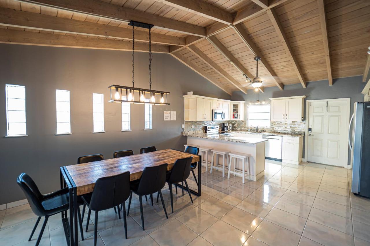 Villa Newly Renovated 3Br2Ba Duplex With Private Dock Key Colony Beach Exterior foto