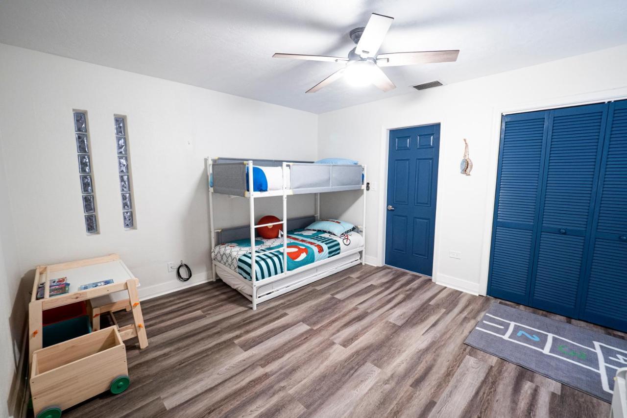 Villa Newly Renovated 3Br2Ba Duplex With Private Dock Key Colony Beach Exterior foto